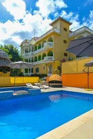 Takuma Boutque Hotel Hotel Rooms & Suites - Pool