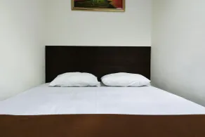 Bantal Guling Pasar Baru - Værelse