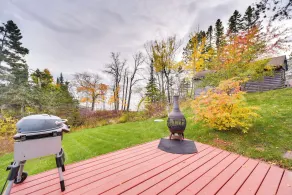 Lake Superior Getaway - Walk to Water! - Innenbereich