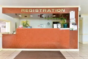 Americas Best Value Inn Suites South Boston - Lobby