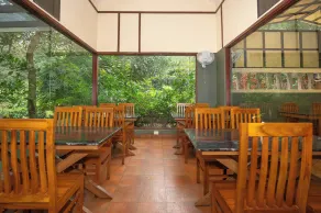Banasura Jungle Resort by Z Vacations - Restaurant