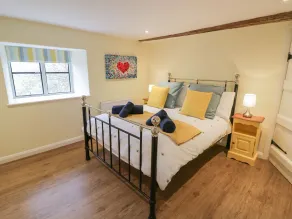 Old Farm Cottage - Room