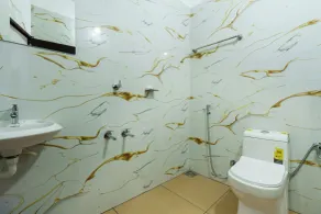 Tlta Residency - Bathroom