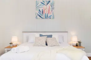 Pet Friendly Family Home In Brisbane - Relocations and Family Stays - Fast Internet - Parking - Netflix - Zimmer