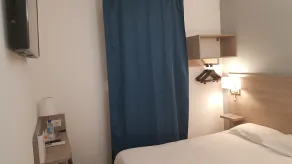 Hôtel Akena Clermont-l'Hérault - Chambre