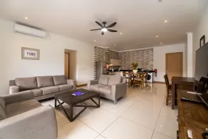 Royale Suites by Arc Royal Luxury Apts - Room