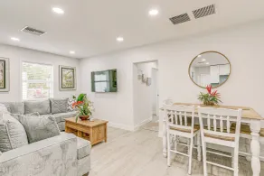 Heated Pool + Backyard: North Palm Beach Retreat! - Interiør