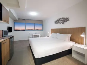 Oaks Mackay Rivermarque Hotel - Room