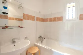 Résidence Domaine De Caranella - Salle de bain