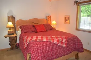 Cougar Cabin - Rom