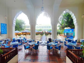Monopoli Hotel Bukittinggi - Restaurant