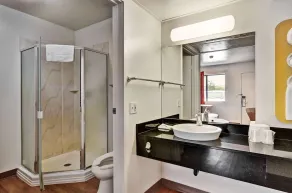Motel 6-Pittsburgh, PA - Crafton - Salle de bain