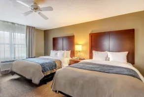 Comfort Inn & Suites Grafton-Cedarburg - Zimmer