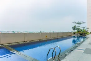 iRoom Margonda Residence 345 - Piscina