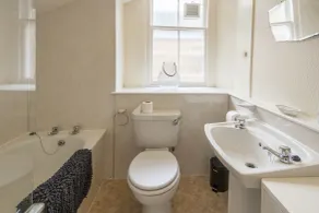 1 Varis Apartments - Baño