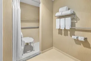 Crowne Plaza Greenville by IHG - Habitación