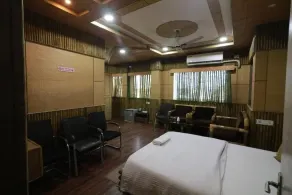Hotel Himalaya - Room