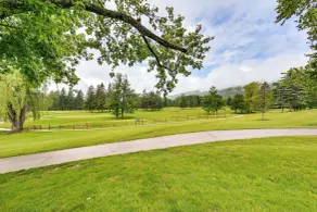 Golf Course On-site: Spacious Hollidaysburg Home! - Interior