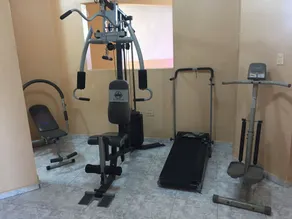 Nicole's Guest Home - Salle de remise en forme