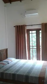 White House Family Stay - Room