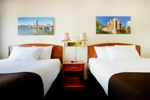Riviera Motor Inn - Chambre