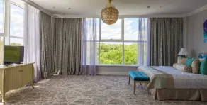 Bristol Central Park Hotel - Room