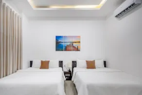 Phuong Dong Hotel and Apartment - Room