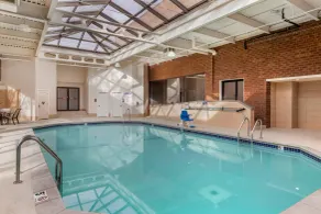 Comfort Inn Brooklyn Center - Piscine