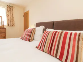 Byre - Zimmer