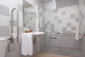 Hostal Campo Nuevo - Bathroom