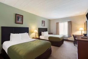 Quality Inn & Suites Monterey I-40 - Værelse