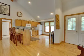 < 1 Mi to Camelback Resort: Home w/ Pool Table! - Interior