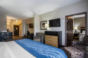 Comfort Inn & Suites - Værelse