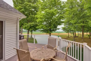Unplug & Unwind! Romulus Family Gem w/ Swim Pond - Interiör