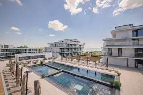 BIRGÉS HOTEL Lifestyle and View - Pool