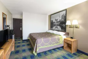 Super 8 by Wyndham Columbus - Camera