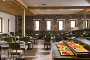 Petousis Hotel & Suites - Restaurant