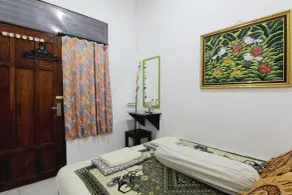 Tiga Dua Homestay - Room