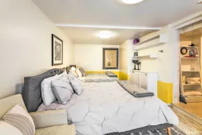 Cincinnati Basement Unit ~ 10 Mi to Downtown! - Room