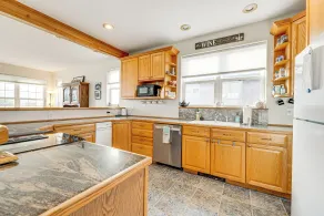 Walk to Beach: Pacific City Home w/ Bay Views! - Innenbereich