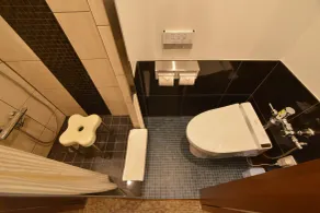 Kariyushi LCH. Izumizaki Kencho Mae - Bagno