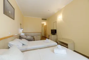 Family Hotel Adria - All inclusive - Habitación