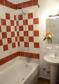 Dar Rehla - Bathroom