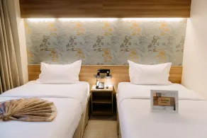 L' Meridian Suites - Room