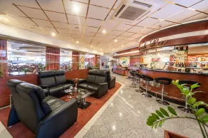 SkyHotelGwarna - Reception