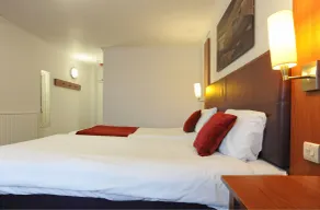 Wheatsheaf by Chef & Brewer Collection - Room