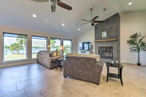 Waterfront Callaway Bayou Home w/ View & Boat Slip - Interior