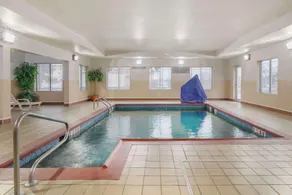 Country Inn & Suites by Radisson, Columbia, MO - Piscine