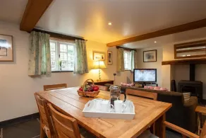 Forest Cottage - Bathroom