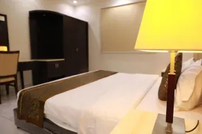 Quiet Rooms 9 Serviced Apartments - Værelse